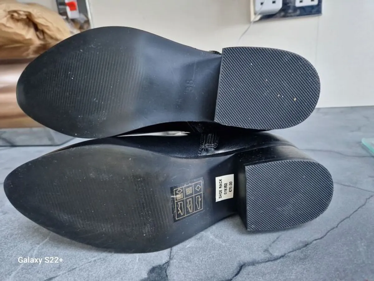 womens boots - Image 3