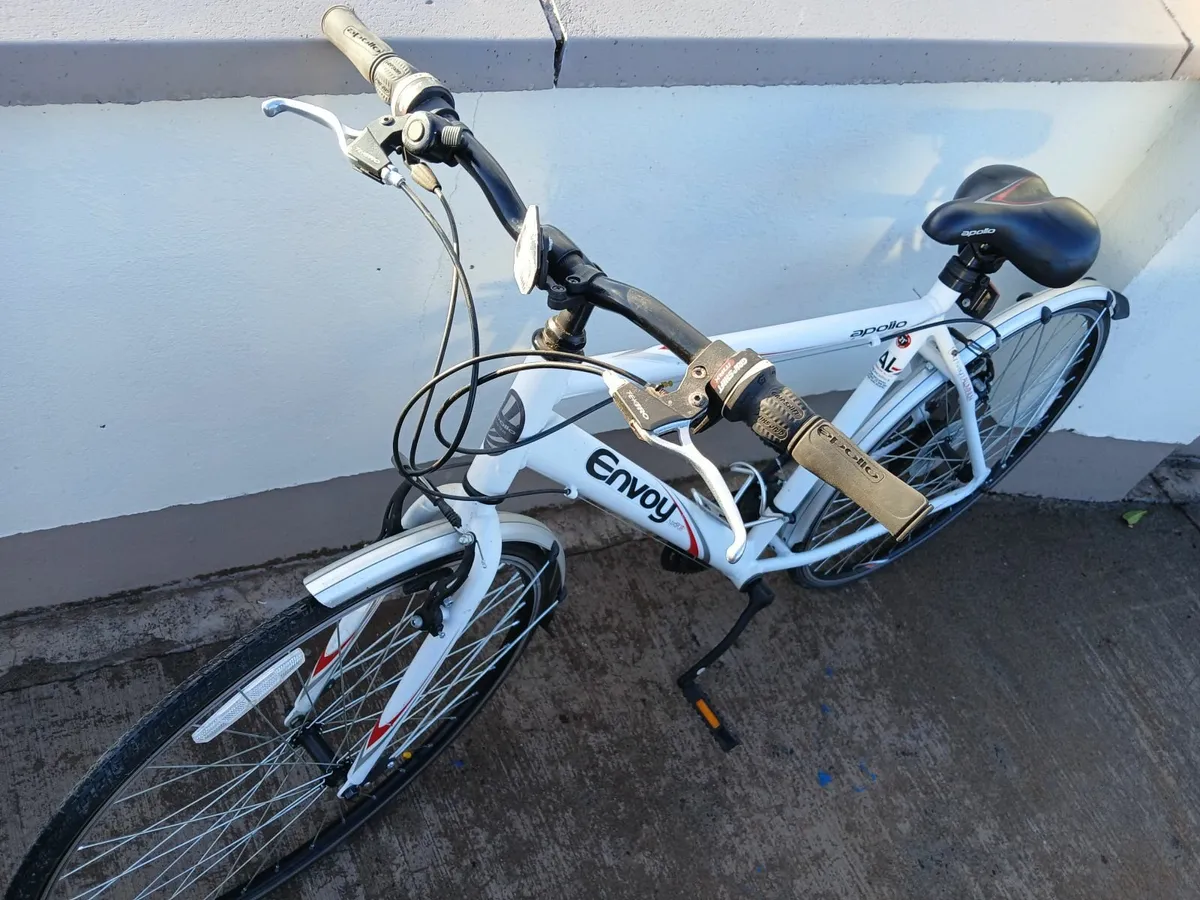 Mans Bicycle - Image 2