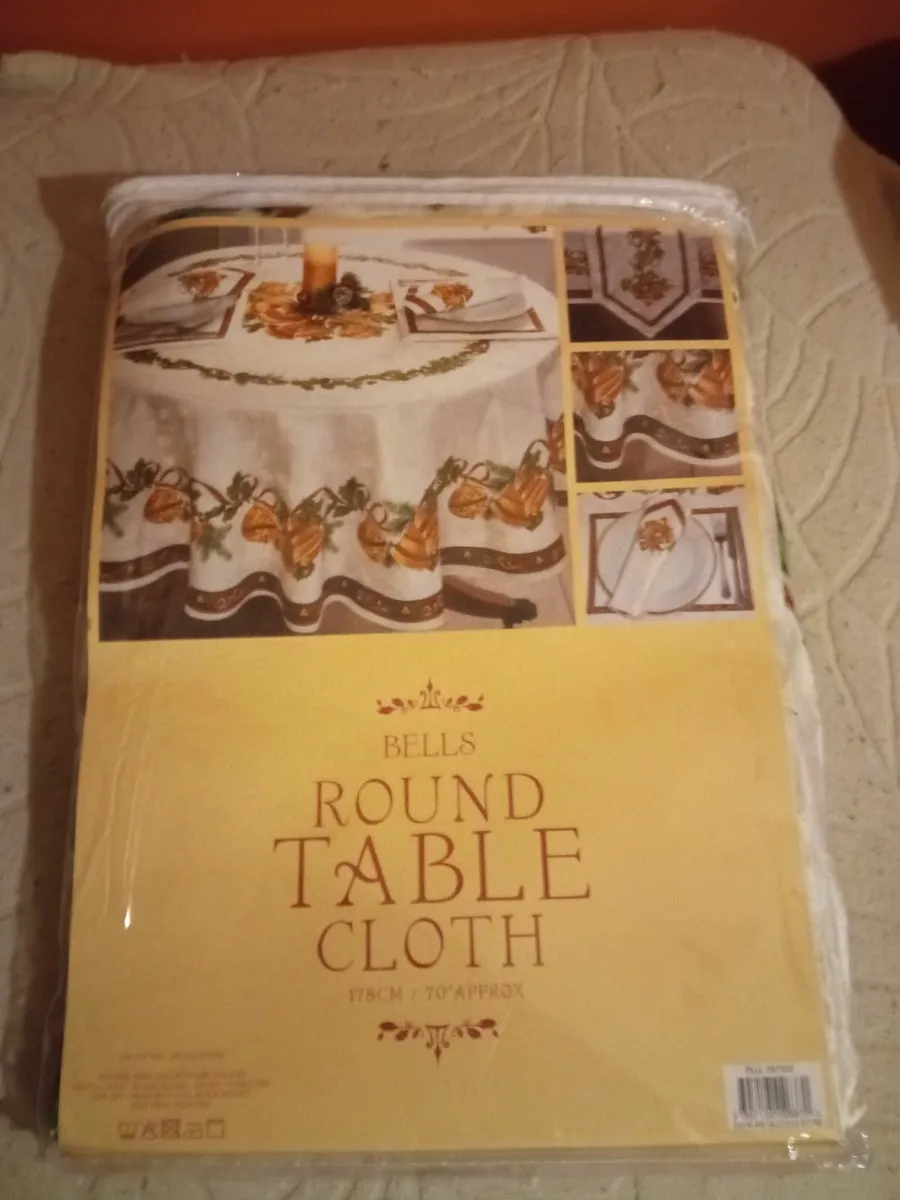 Christmas Tablecloth - Image 1