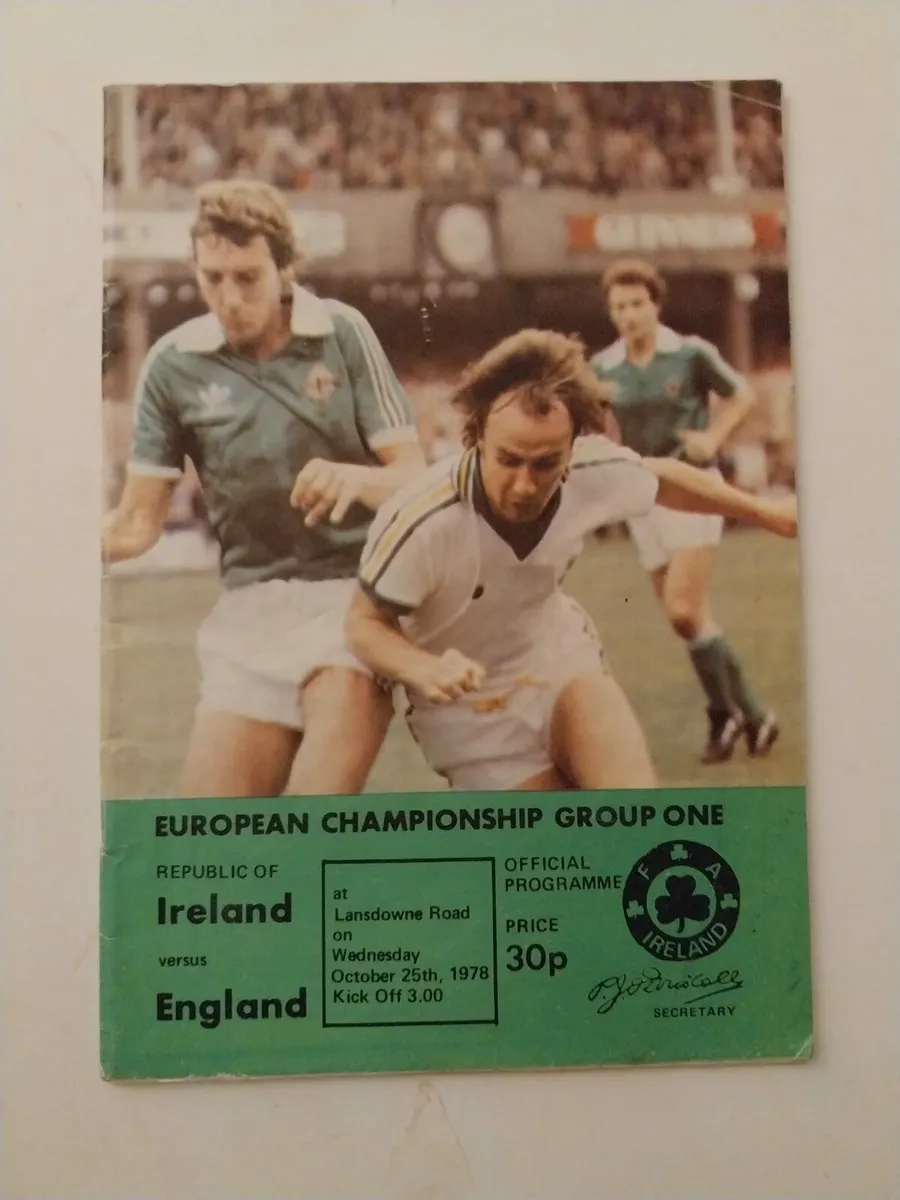 Match Day Soccer Memorabilia - Image 2