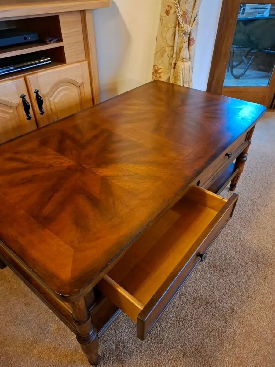 Coffee table - Image 4