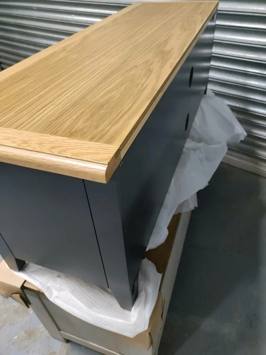 Brand new in box TV units/delivery - Image 2