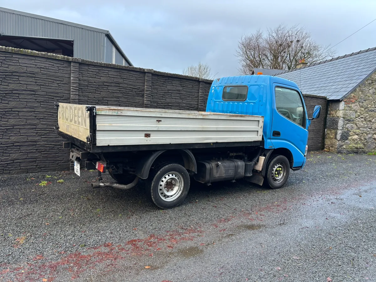 Toyota Dyna Tipper - Image 4
