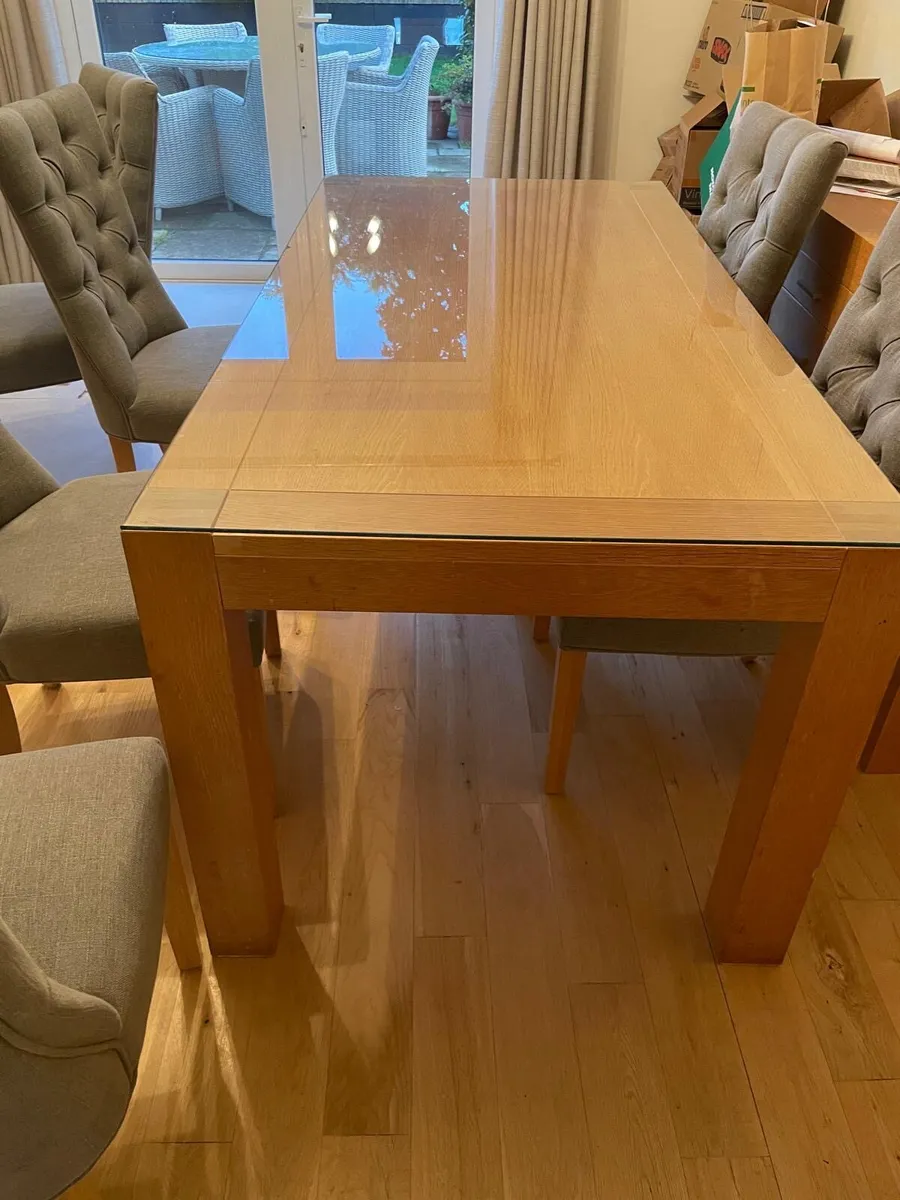 Oak table