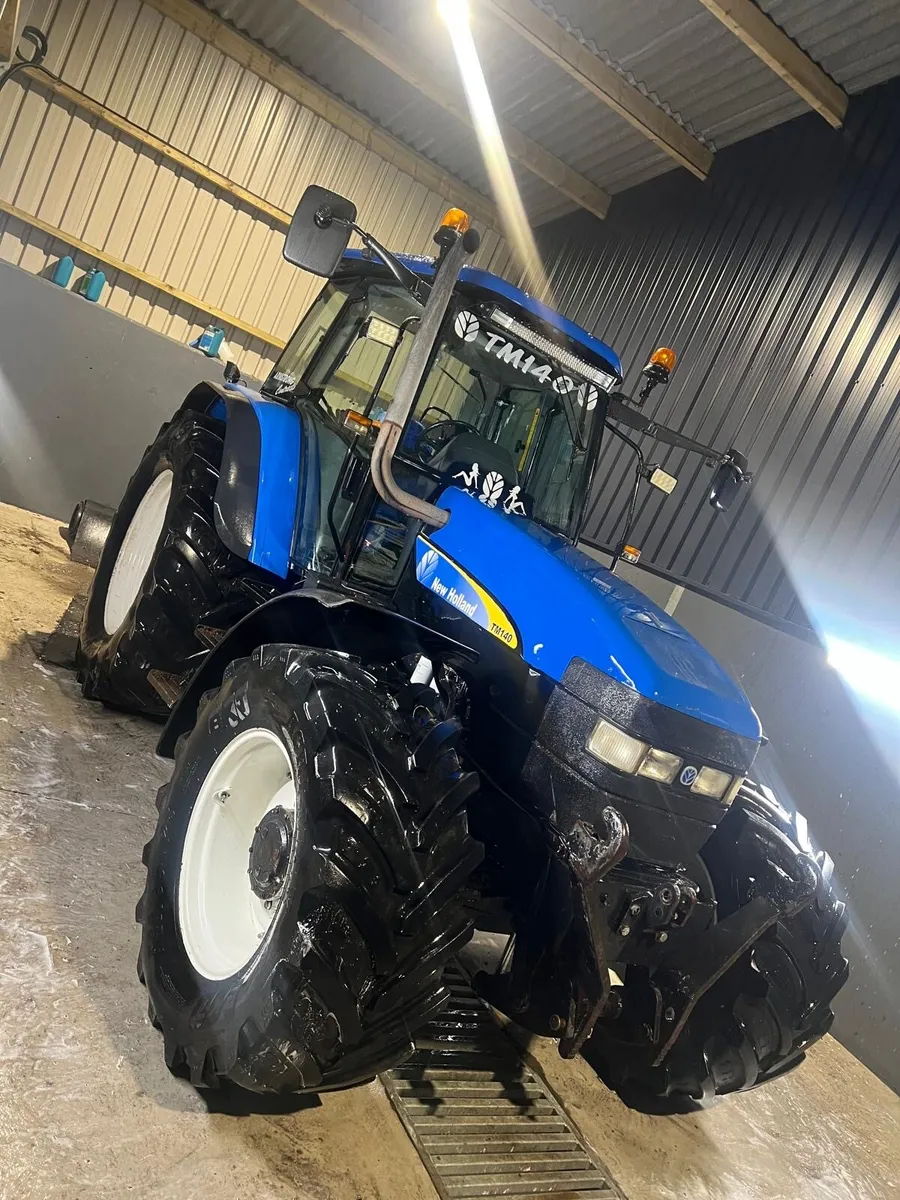 New Holland TM 140 - Image 1