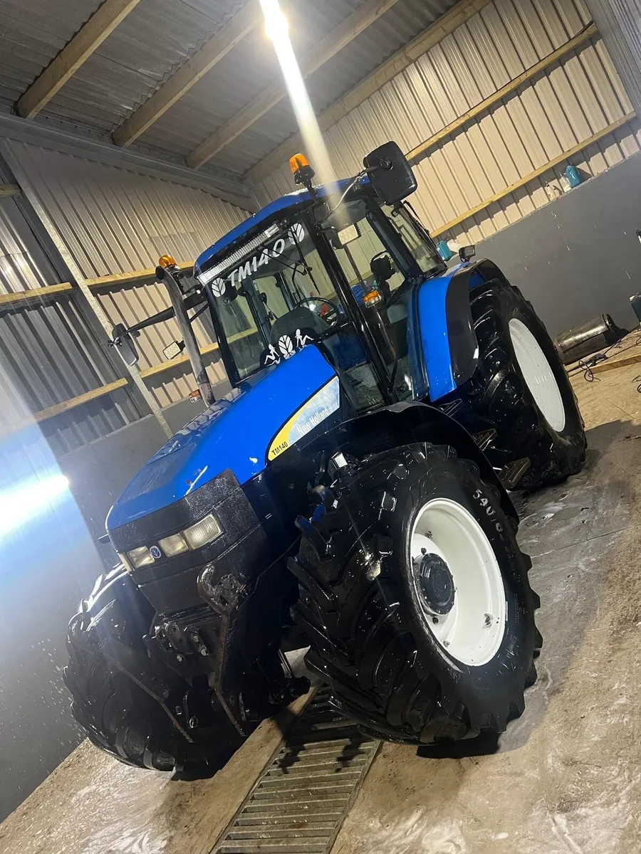 New Holland TM 140 - Image 3