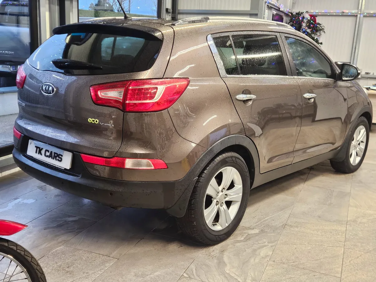11 KIA SPORTAGE 1.7 CRDI 2 - Image 2