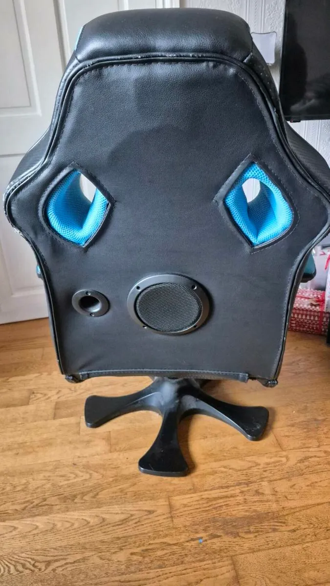 X Rocker PlayStation Legend 2.1 gaming chair - Image 4