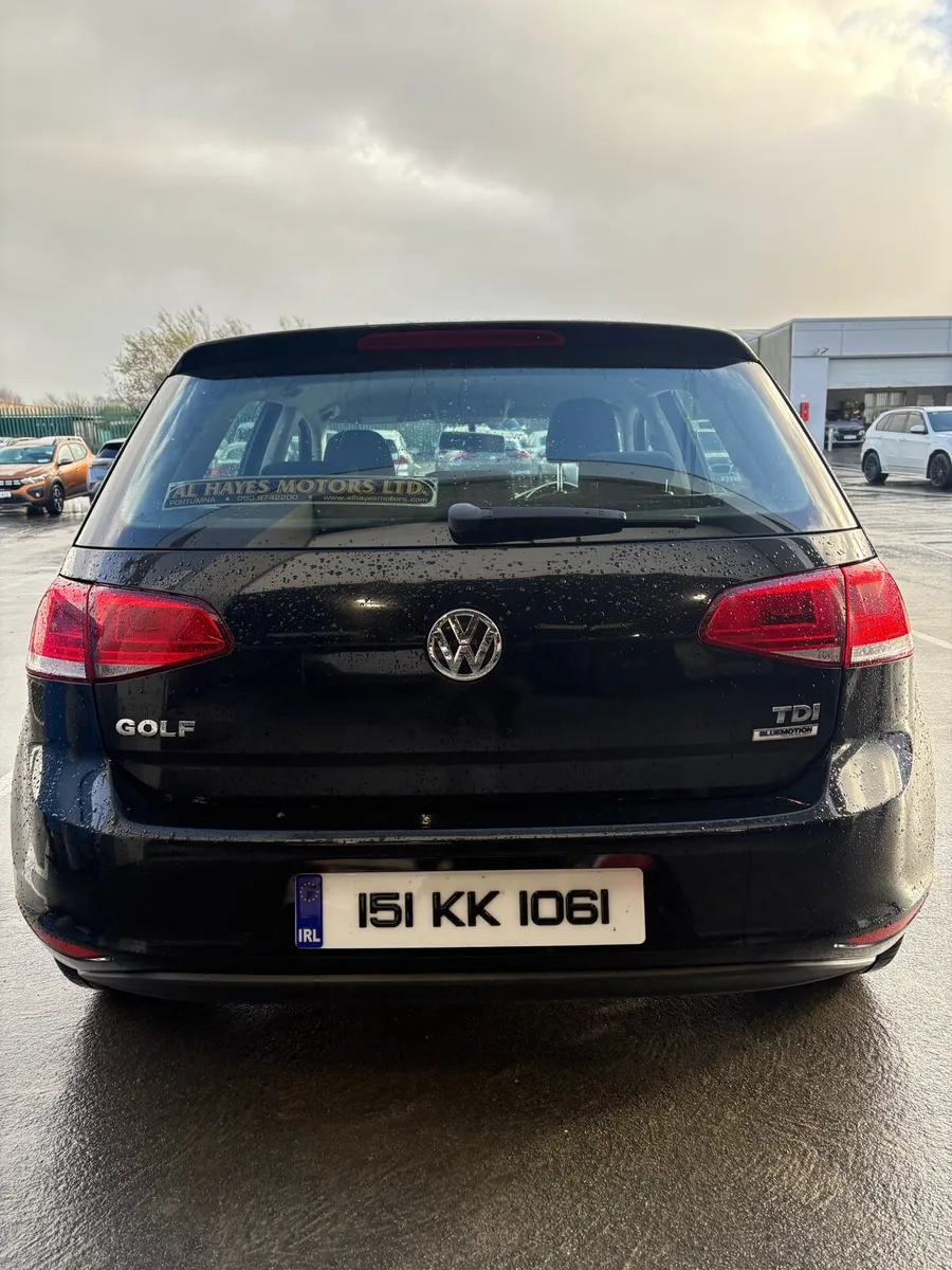 Volkswagen Golf - Image 4