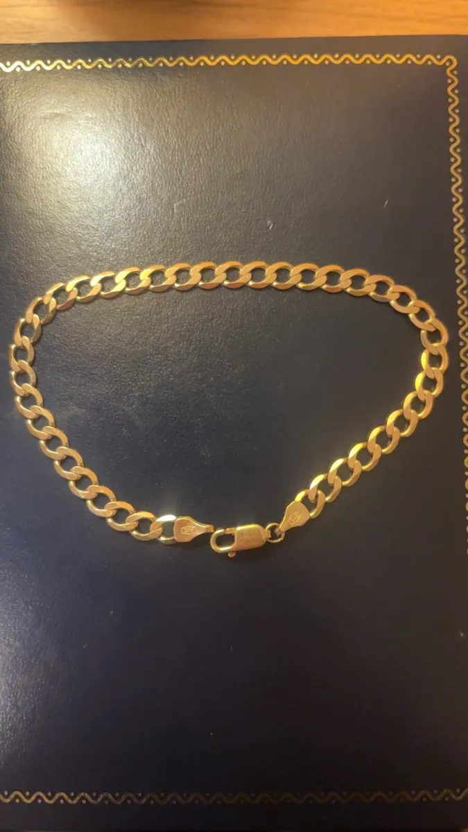 Gold bracelet - Image 1