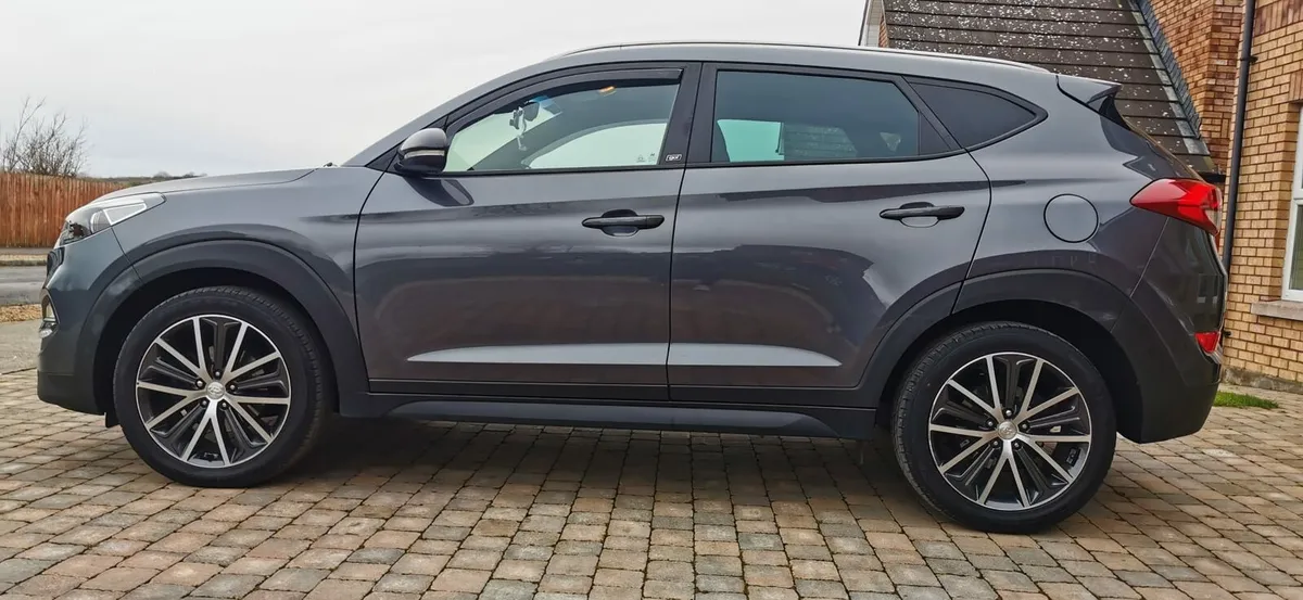 Hyundai Tuson - Image 1