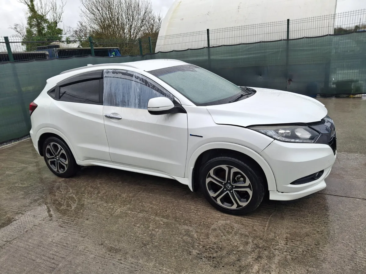 2016 Honda Vezel  Hybrid Automatic - Image 1