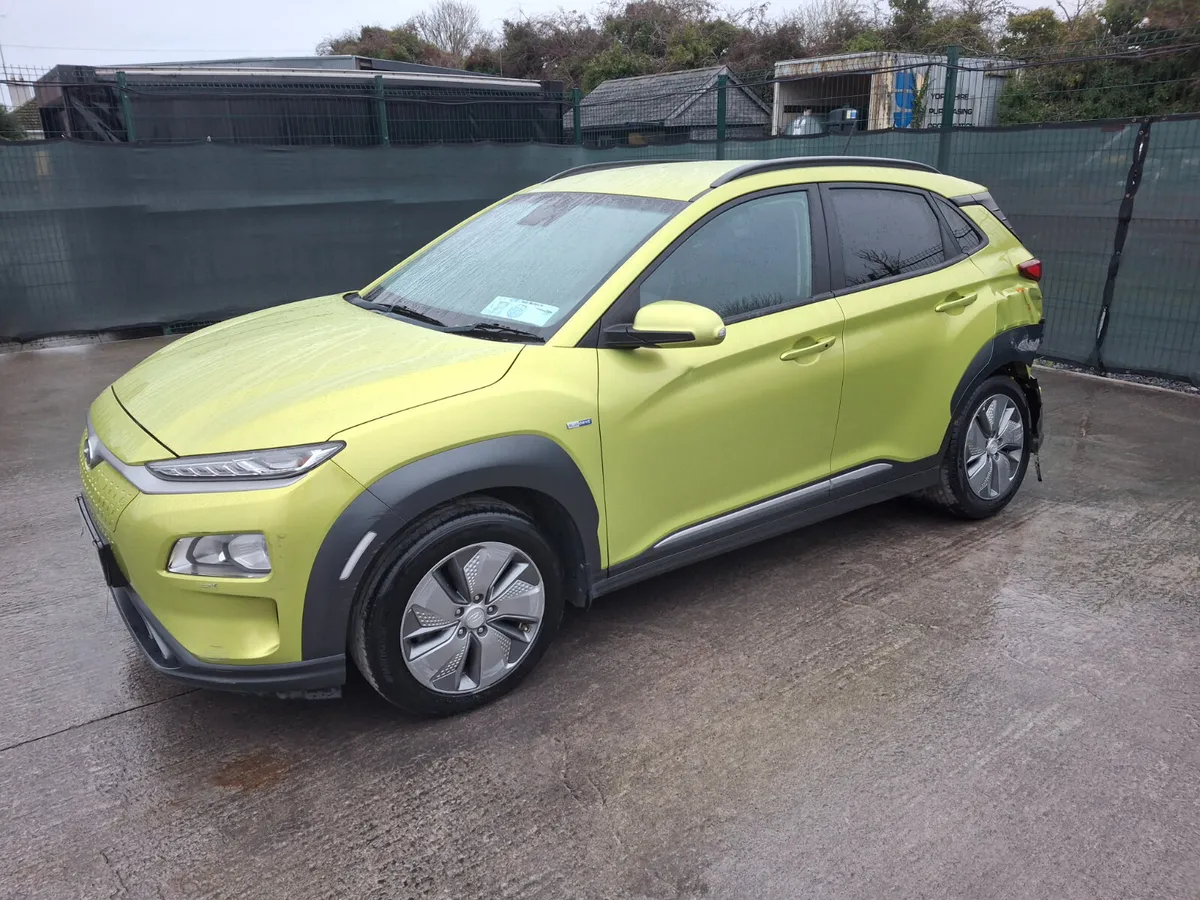 211 Hyundai Kona  Kauai  EV  Automatic - Image 3