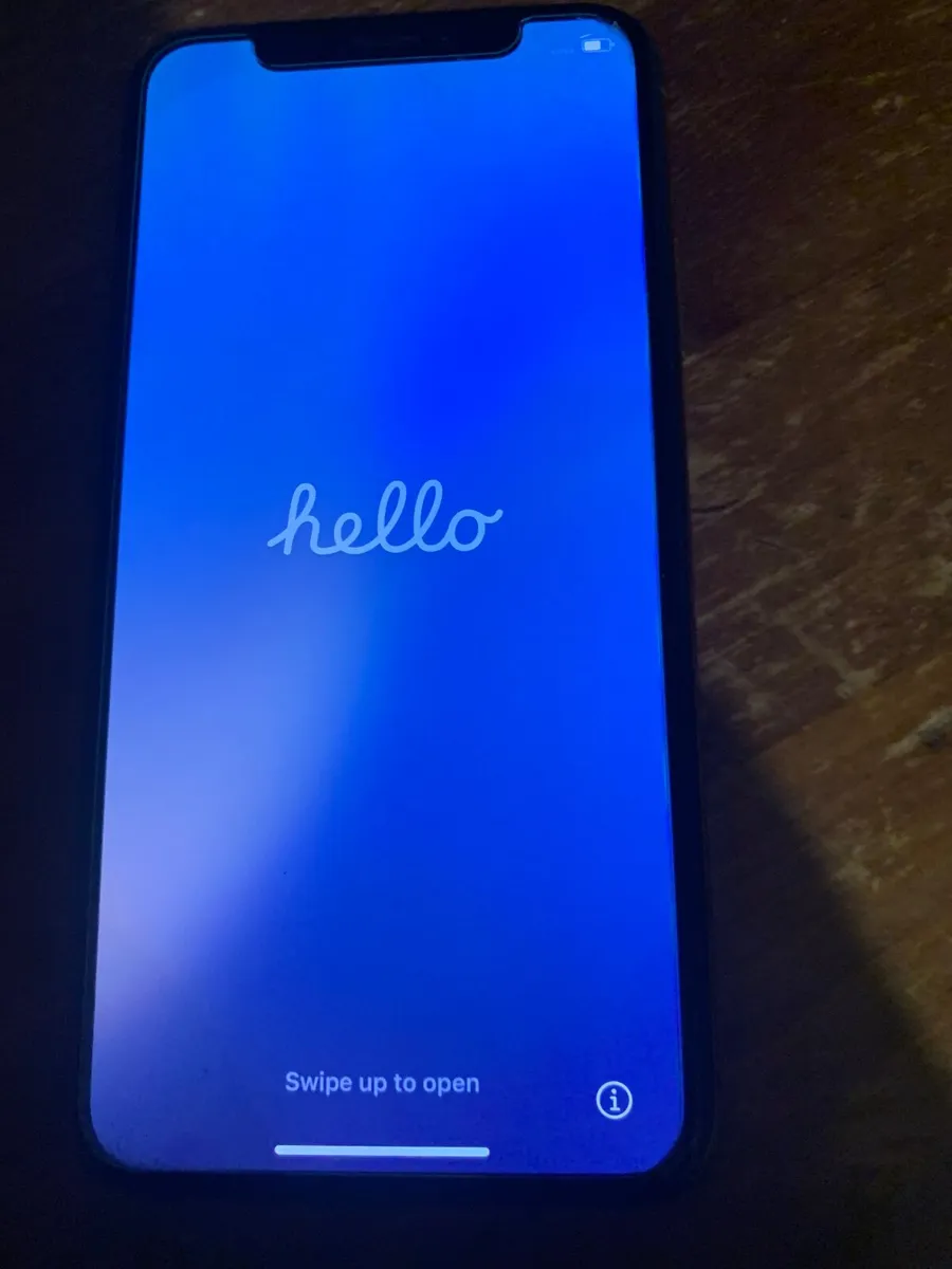 iPhone Xs 64GB - Image 2