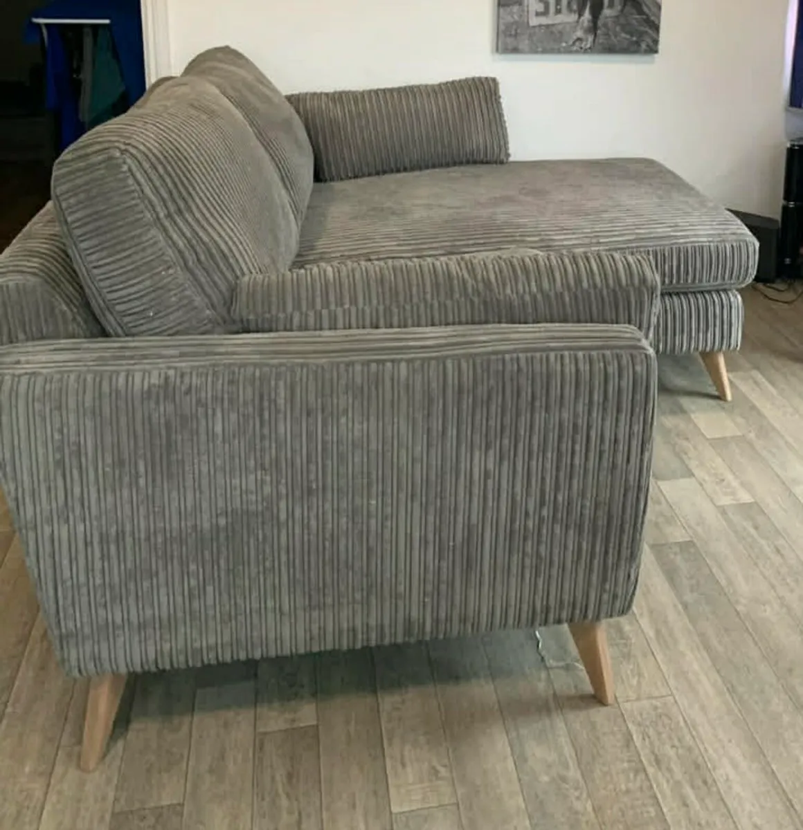 L-shape sofa - Image 1