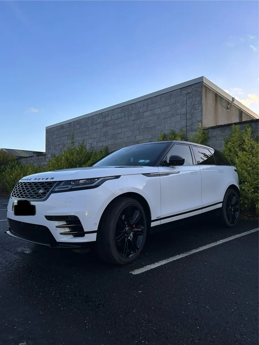 212 Range Rover Velar - Image 1