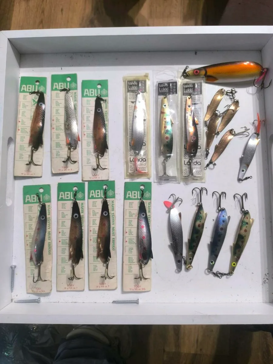 New old stock 18g Toby's & Landa lukki,pikko lures - Image 1