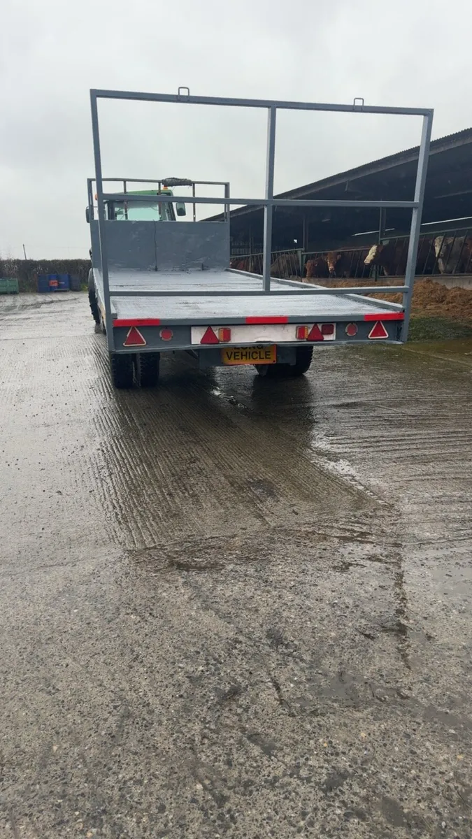 Bale trailer 25ft - Image 3