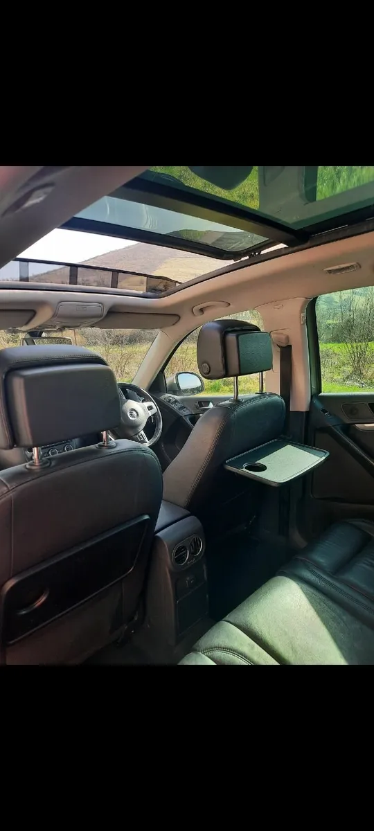 Volkswagen Tiguan 2015 - Image 3