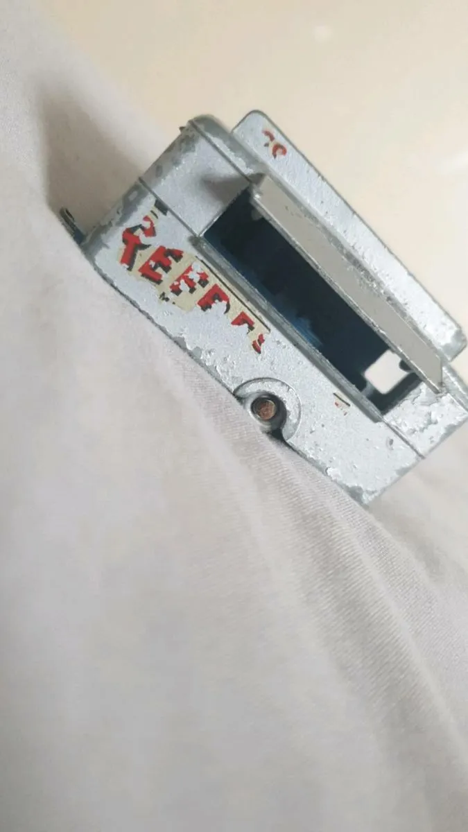 VINTAGE MATCHBOX CHIP CARAVAN 1960s