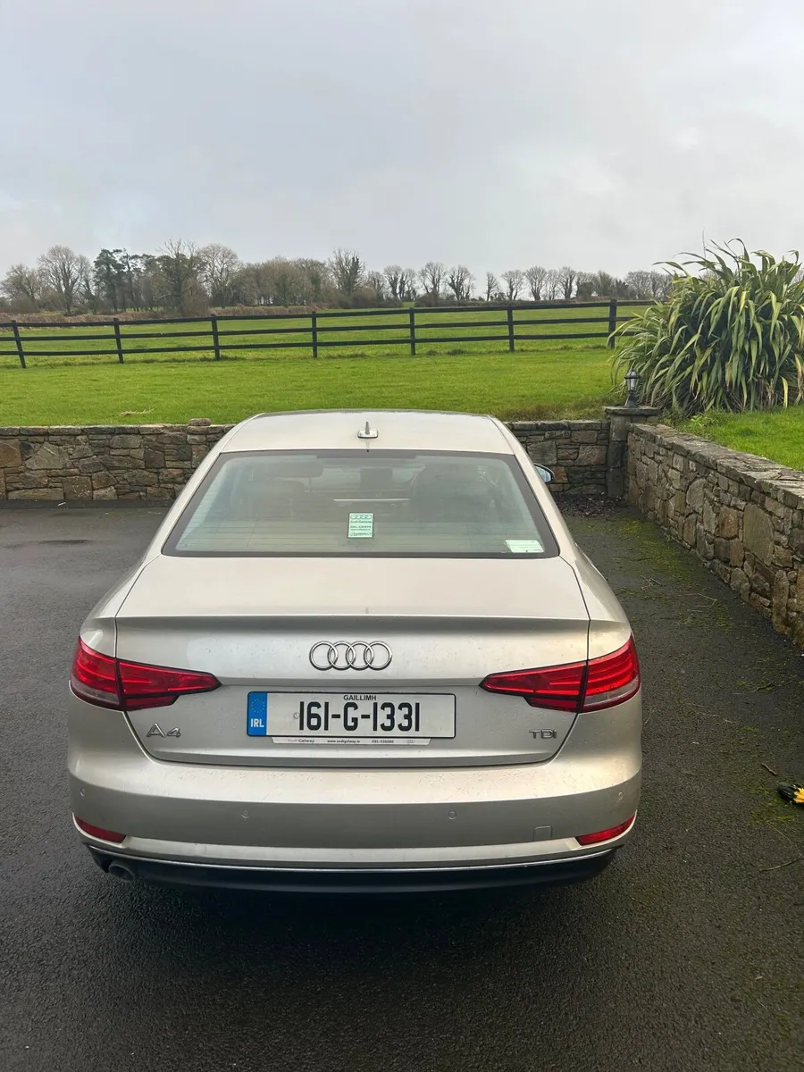 Audi A4 2016 - Image 2
