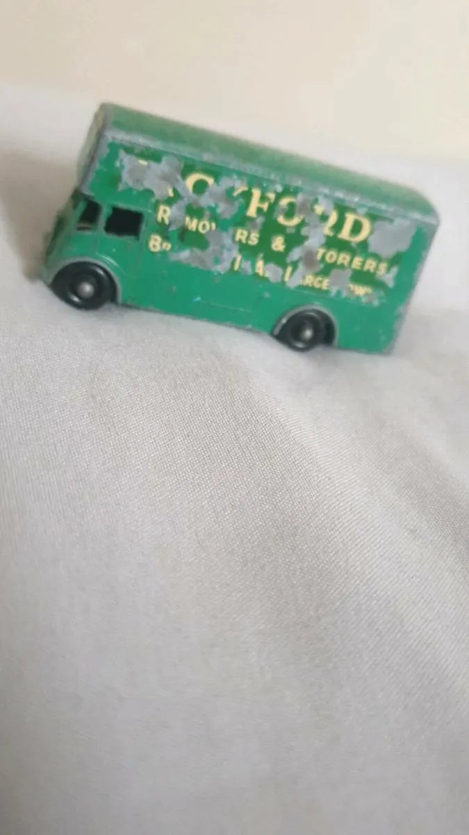 VINTAGE DIE.CAST BUS 1960S