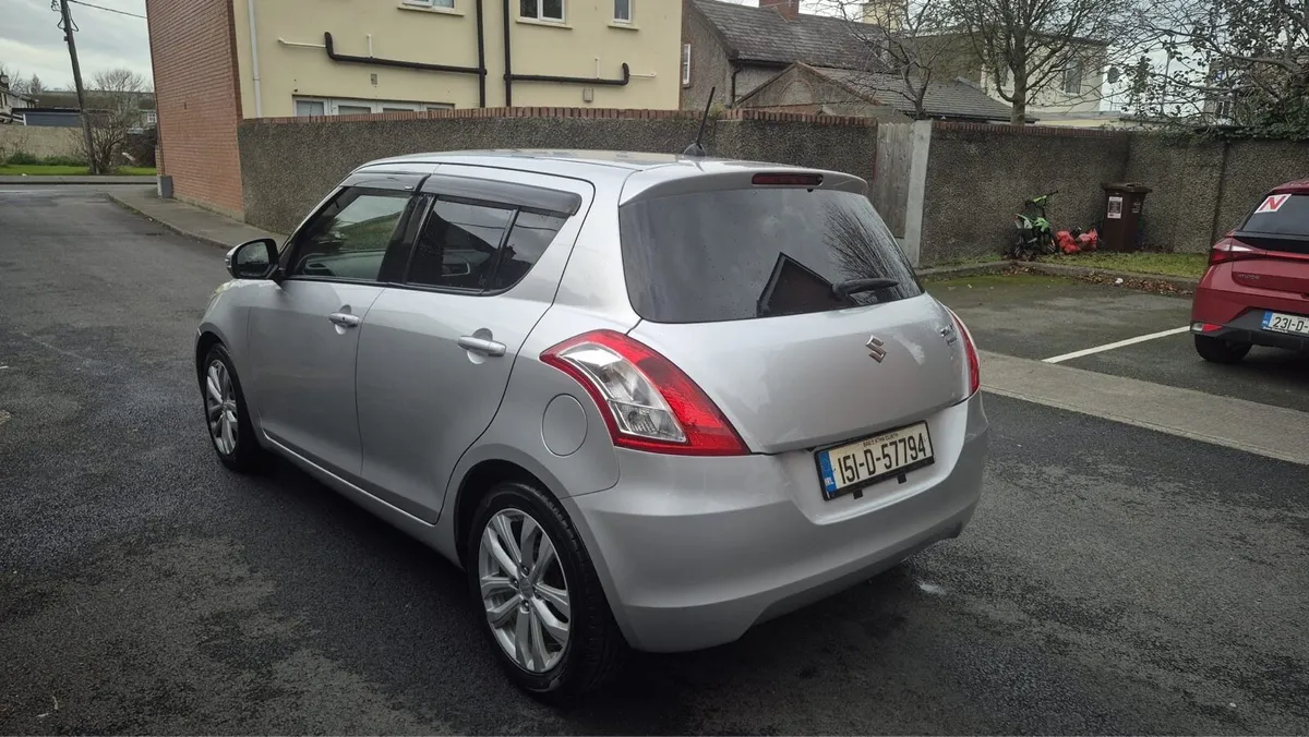 Suzuki Swift 2015 Auto 65 km - Image 2