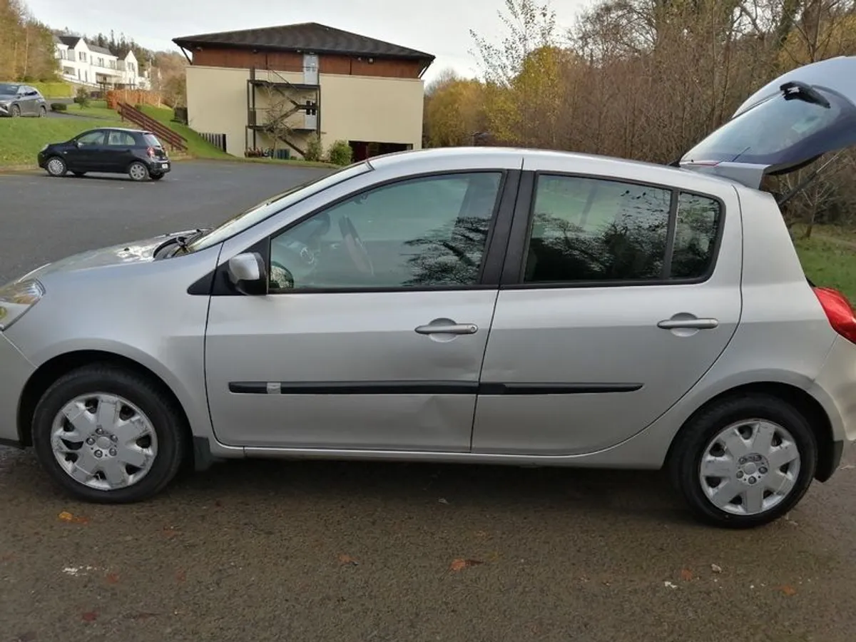 2011 Renault Clio - Image 4