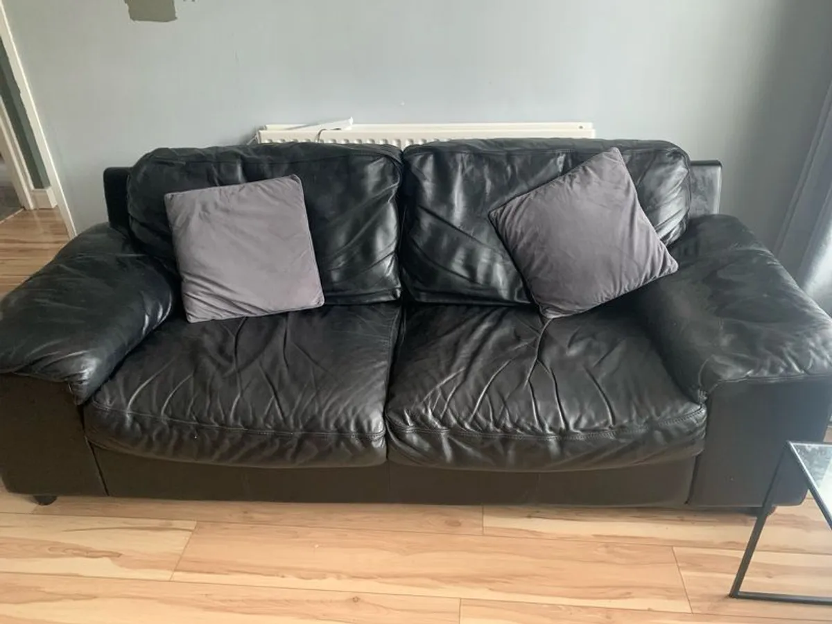 Leather Sofa and Two Armchairs - Image 1