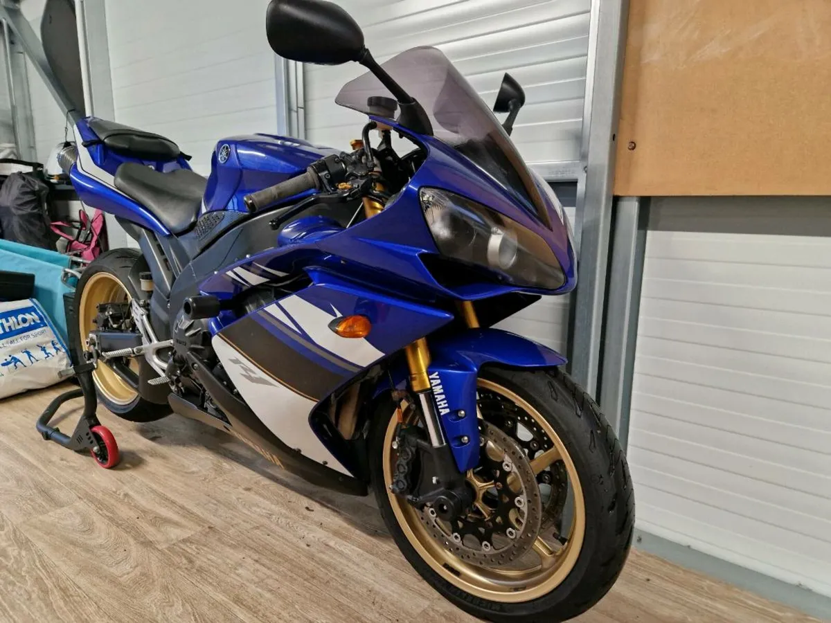 2008 Yamaha R1 - Image 3