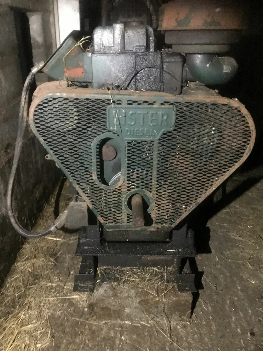 LISTER 6  CYLINDER engine - Image 2