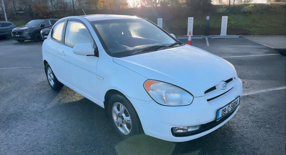 Hyundai Accent 2009 Diesel - Image 4