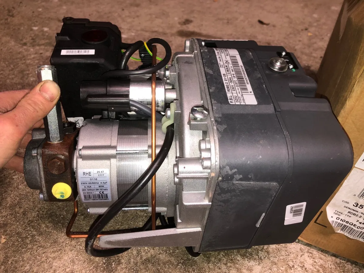 Riello Oil Burner - Image 3