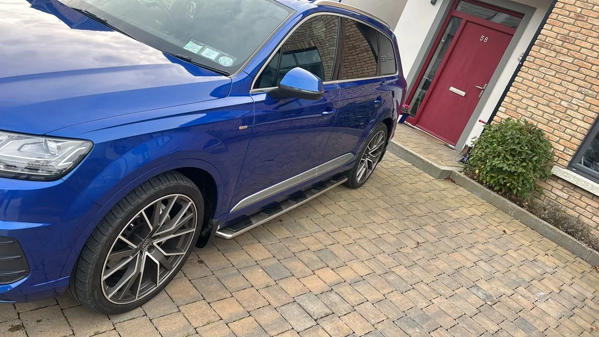 Audi Q7 2017 - Image 1