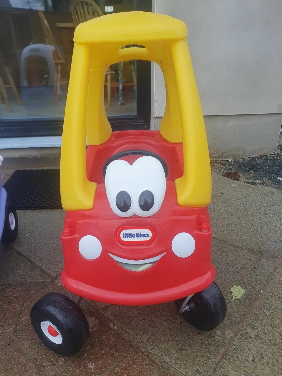 Cozy Coupe Children's car - Image 2