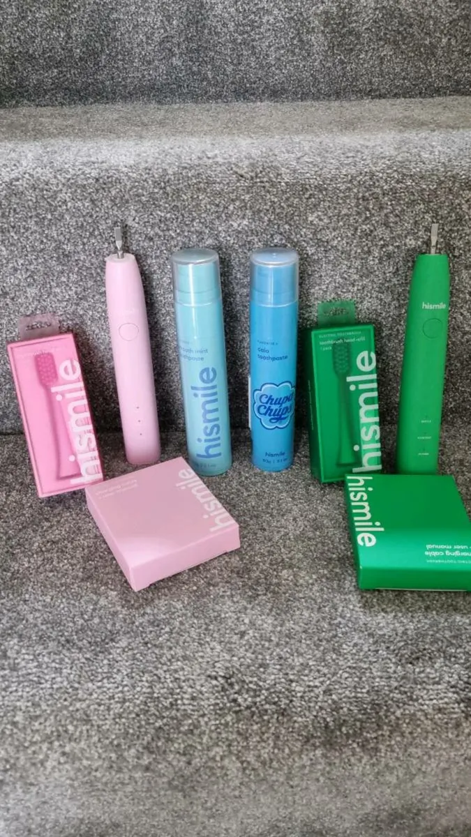 2 x Electric HiSmile Toothbrushes - Image 3