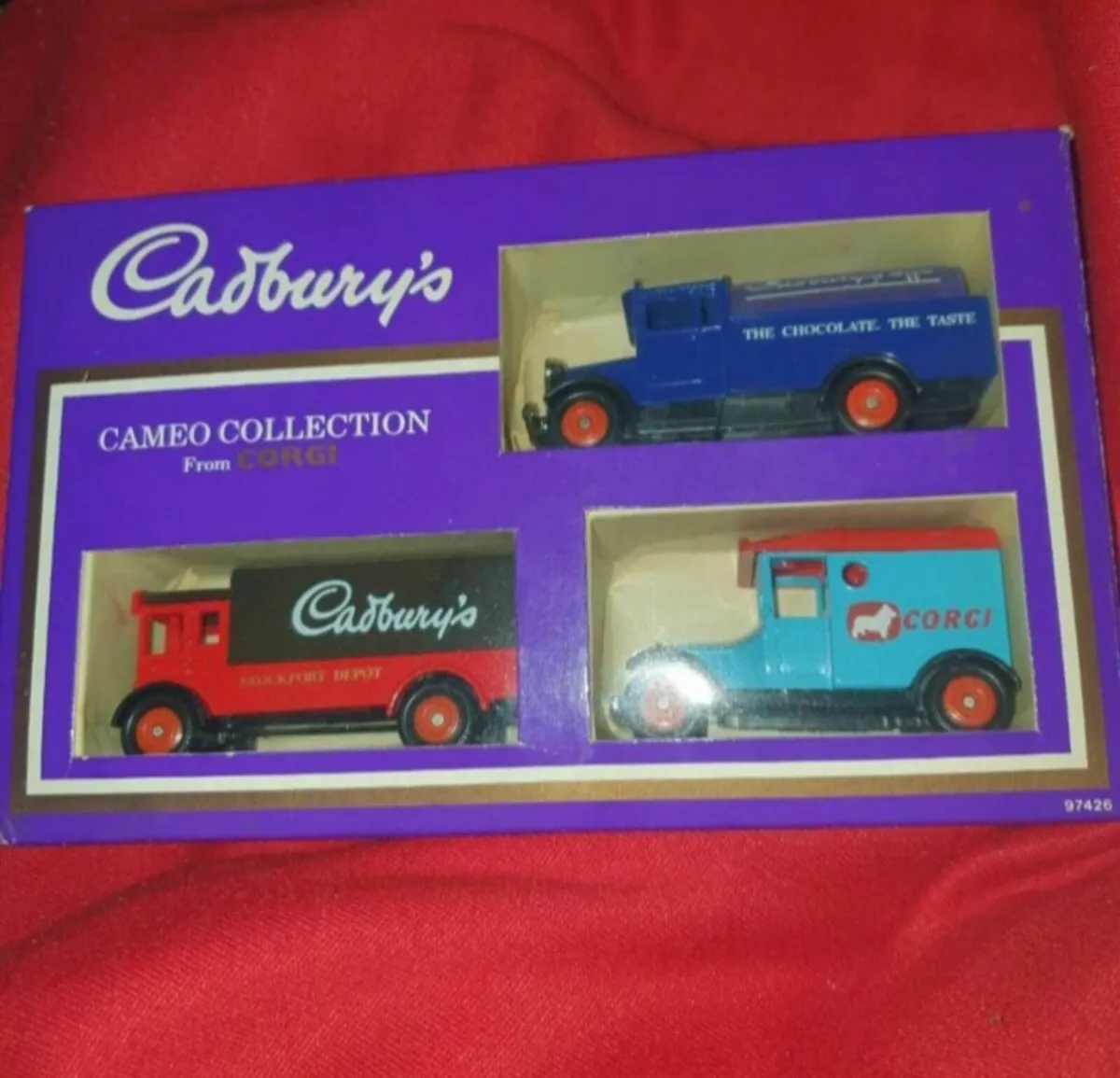 VINTAGE  CHOCOLATE DIE.CAST MODEL SET