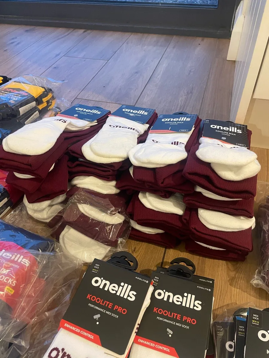 Massive Joblot x121 Pairs of O'Neills Socks - Image 2