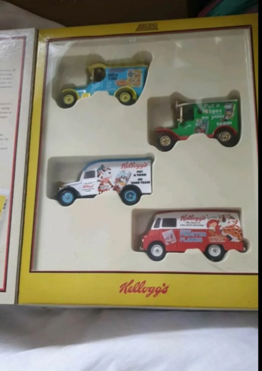 RARE BOXSET DIE.CAST MODELS LLEDO SET - Image 3