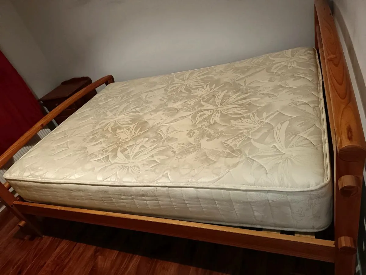 Double bed - Image 3