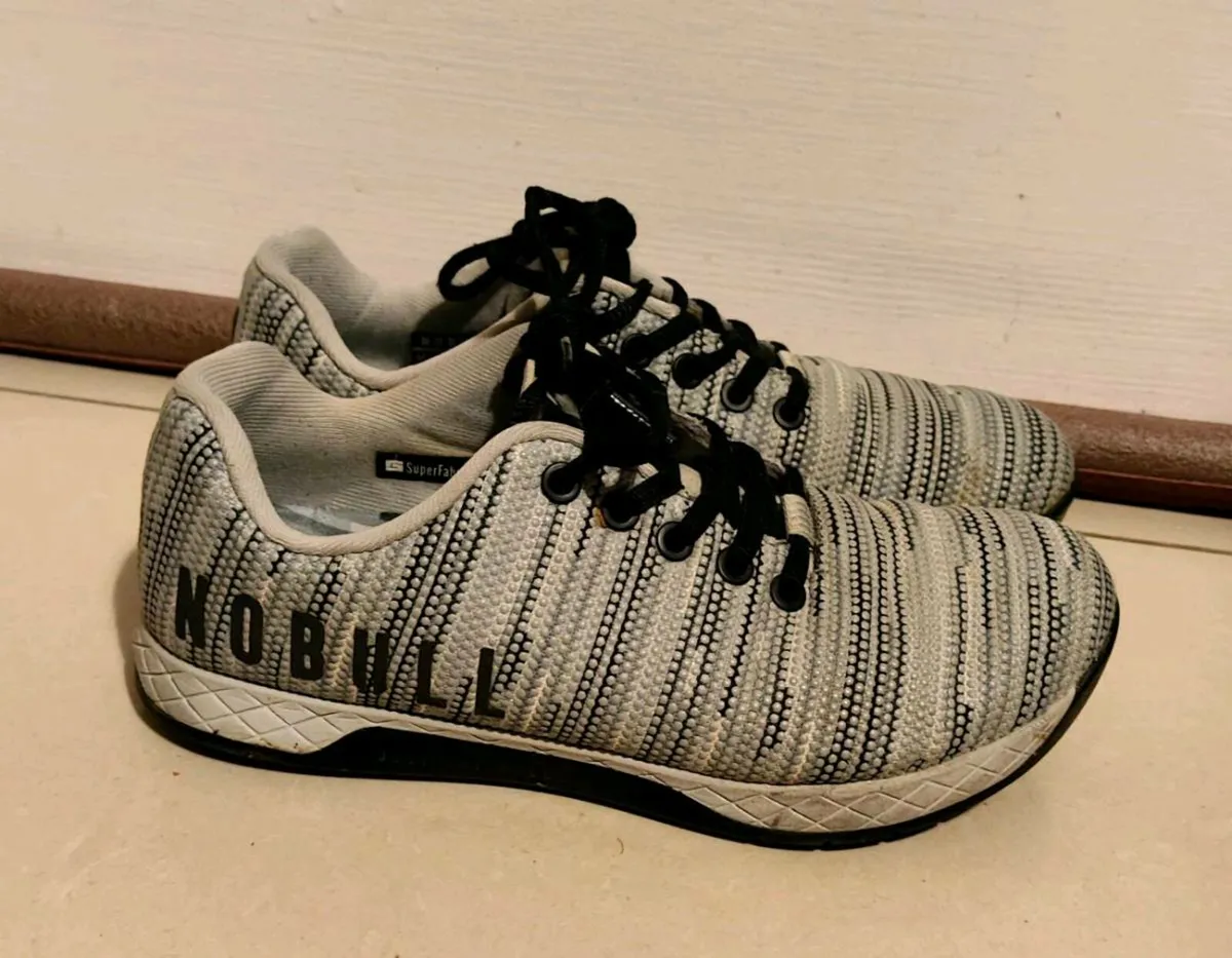 NOBULL SuperFabric Trainers  Black & Grey | Size 6 - Image 1