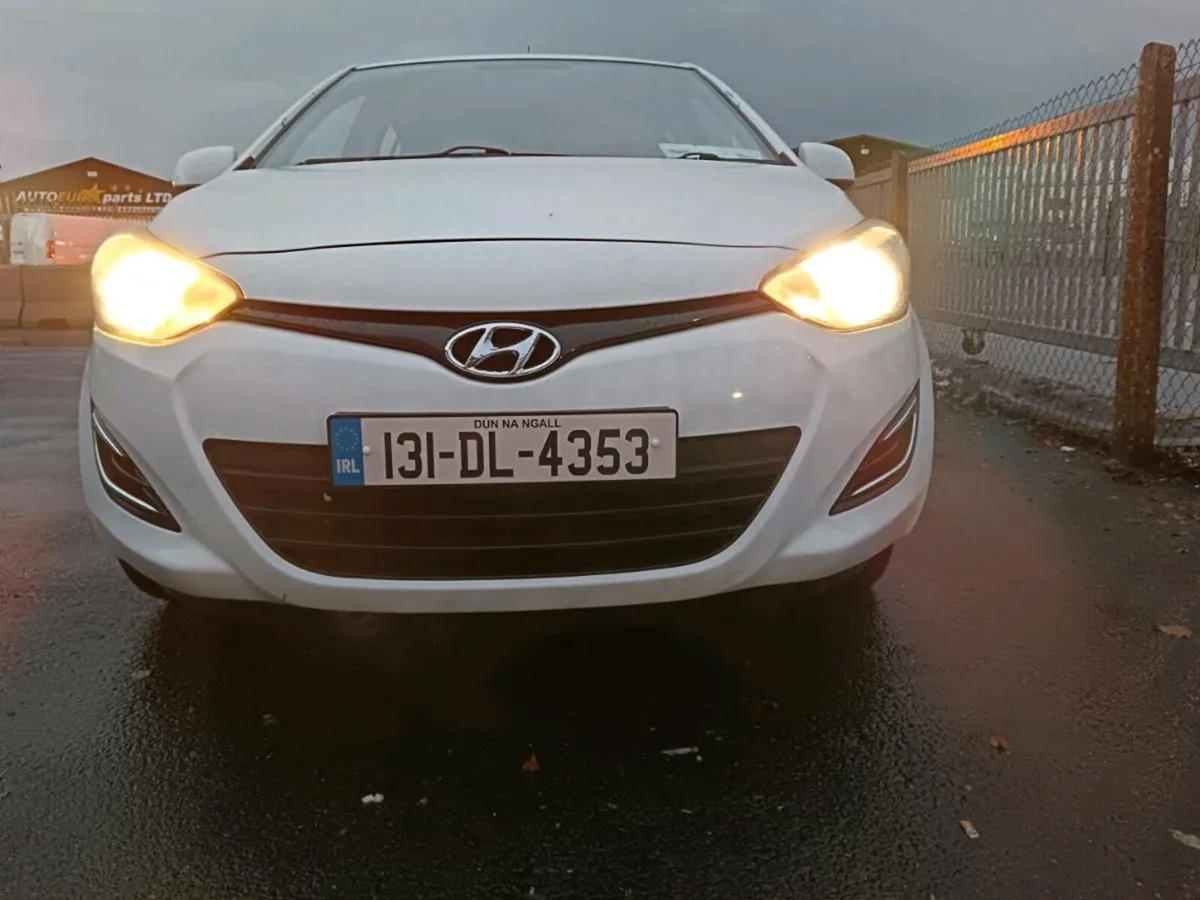 Hyundai i20 2013 petrol manual - Image 3