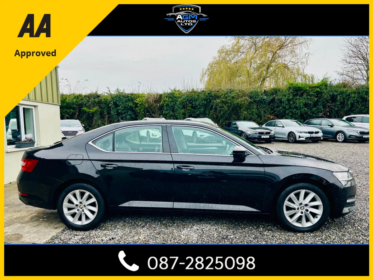 2022 Skoda Superb Diesel - Image 3