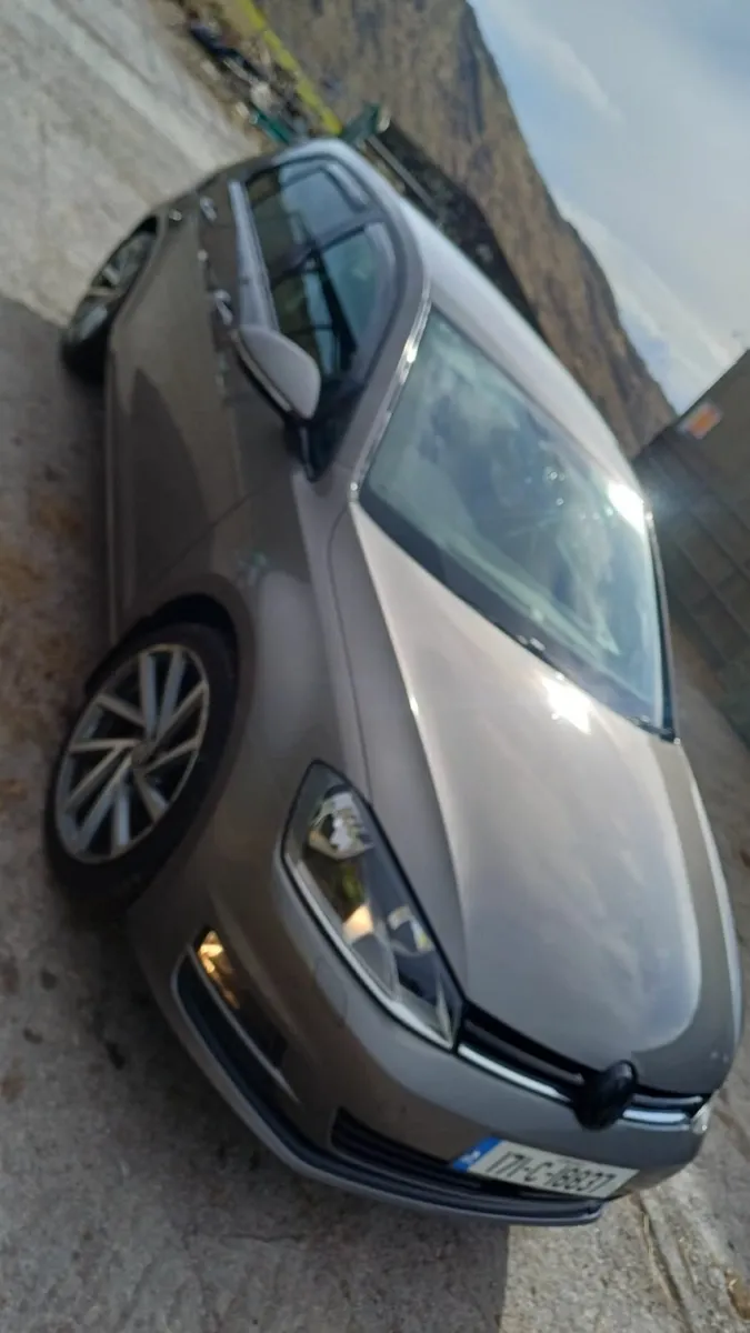 Volkswagen Golf 2017 - Image 1