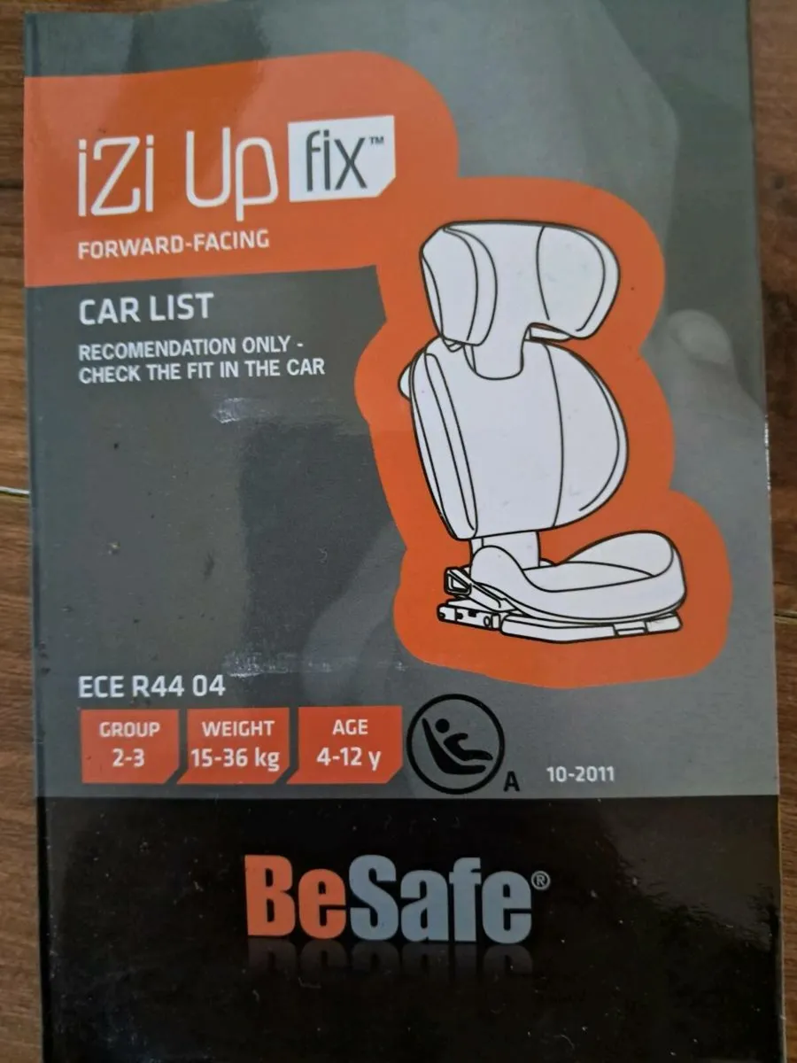 2 x BeSafe ISO fix Car Seats - Image 4