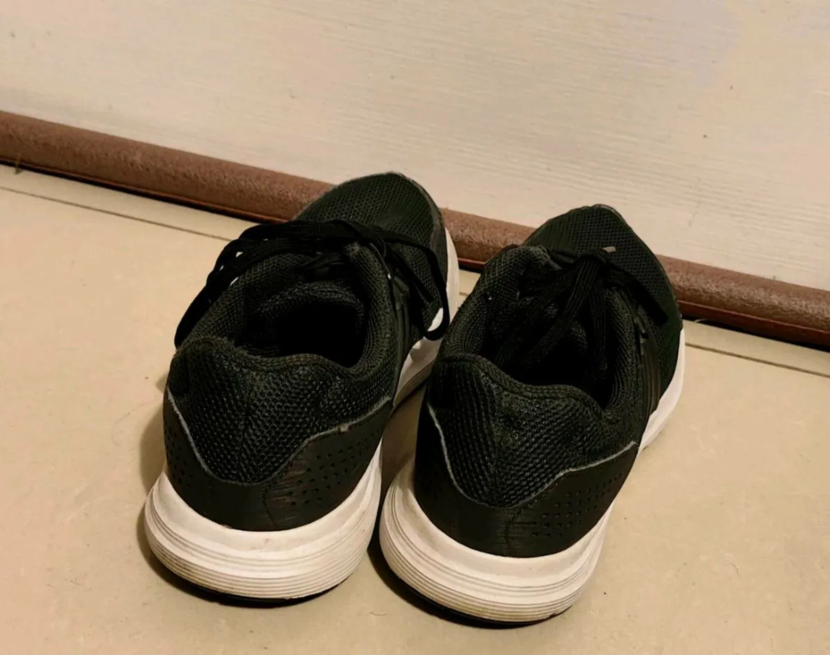 👟 Adidas Cloudfoam Ortholite Trainers – Black - Image 4