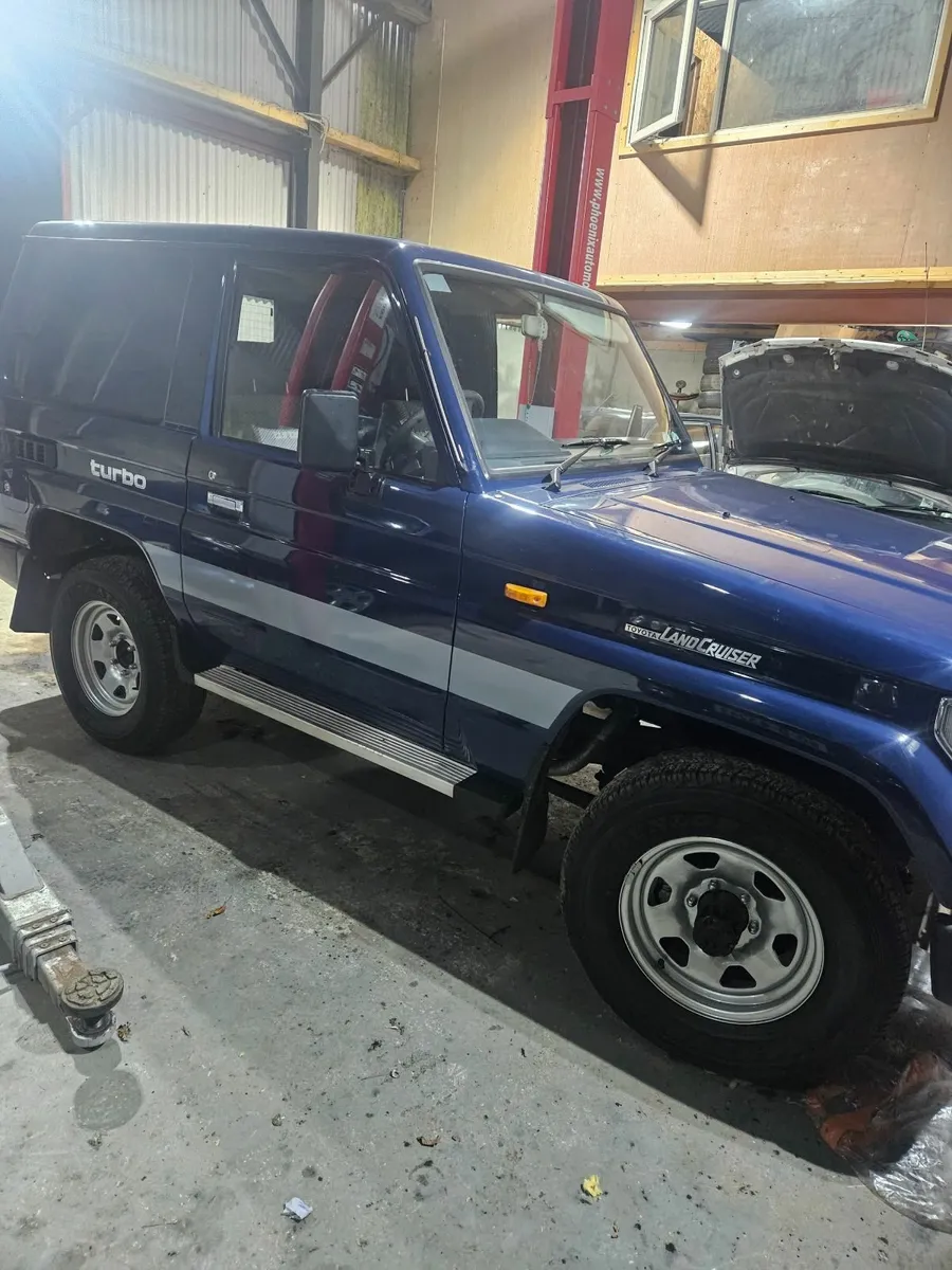 Peugeot  205   gti and  landcruiser  92 swb - Image 2