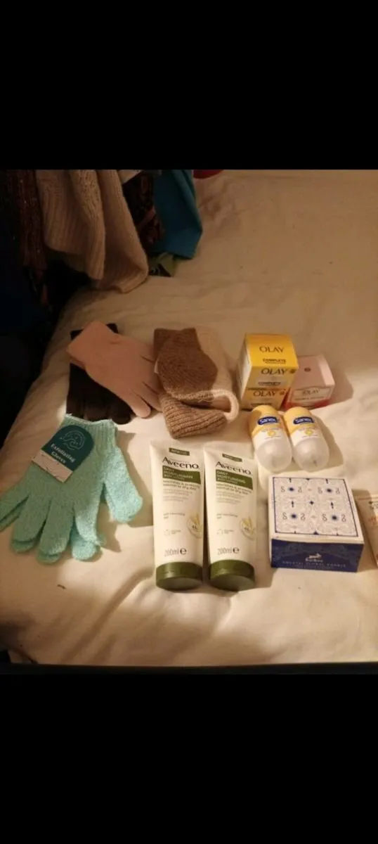 Odds and Ends - Image 2