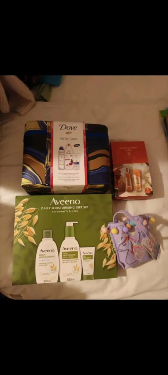 Odds and Ends - Image 1