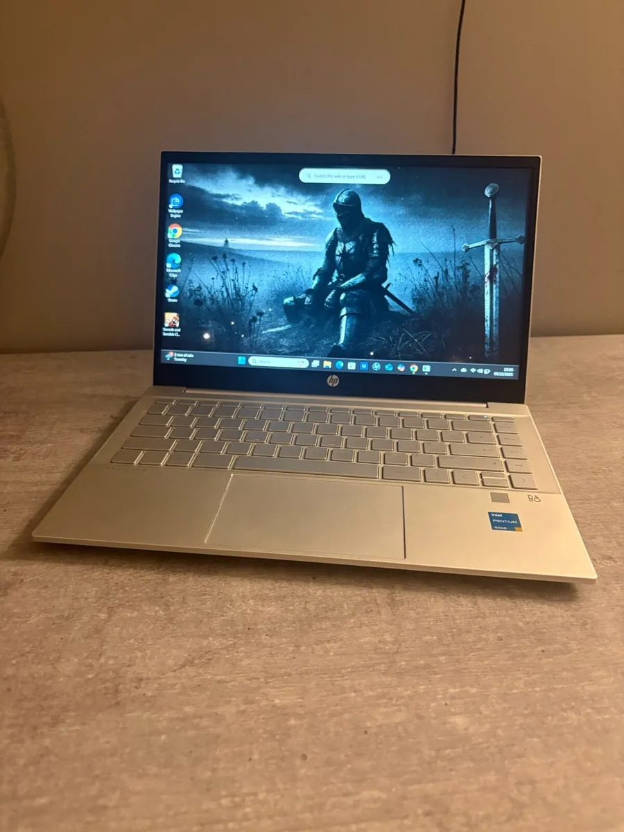 Hp pavilion 14 dv0xxx laptop - Image 4